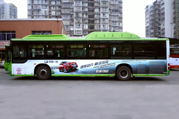 公交车身、公交车内各类型公交广告效果对比分析