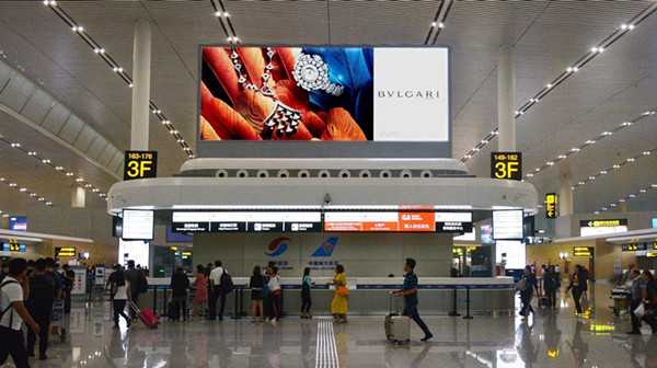 重庆江北机场出发区灯箱广告投放价格