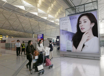 香港国际机场出发区媒体推荐