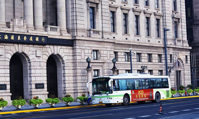 上海公交车广告怎么样？
