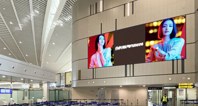 青岛机场广告中3层出发区有哪些灯箱媒体？