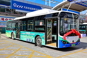 青岛公交广告价格多少钱，汽车用品行业青岛公交车身广告案例？