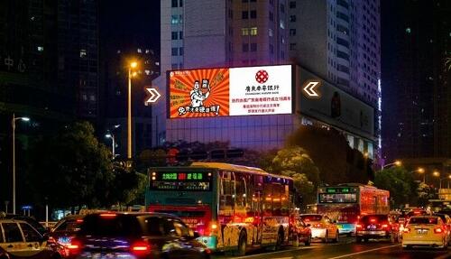 户外LED大屏广告价值分析