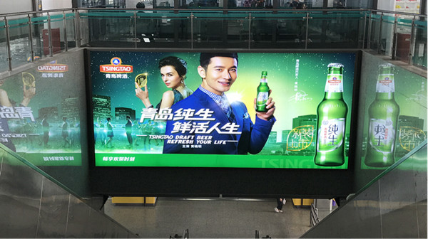 上海地铁灯箱广告