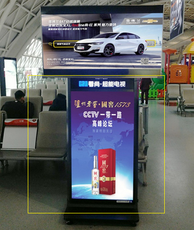 T2航站楼候机区电子刷屏广告