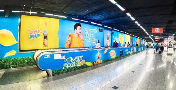 美汁源深圳地铁广告