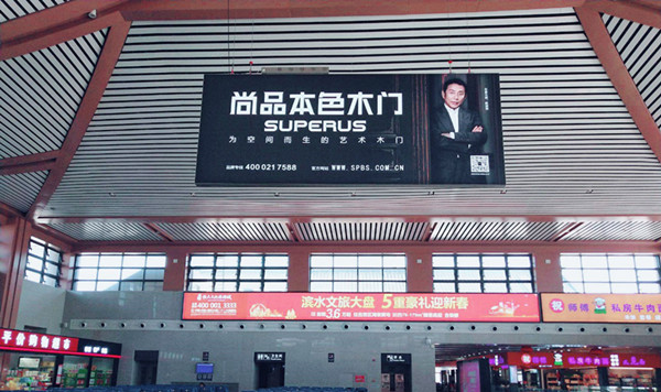 高铁广告具有无与伦比的市场渗透力