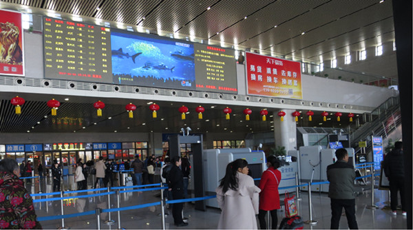 河南安阳东高铁站LED广告价格