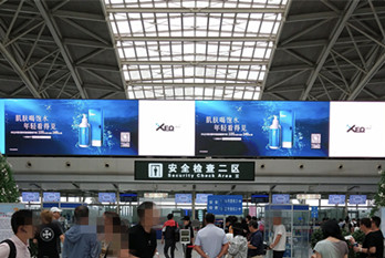 方程式--济南机场广告案例