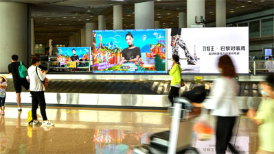 北京首都机场T3国际行李厅LED广告