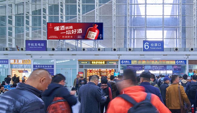 厦门高铁站候车大厅LED广告 厦门高铁站候车大厅LED广告