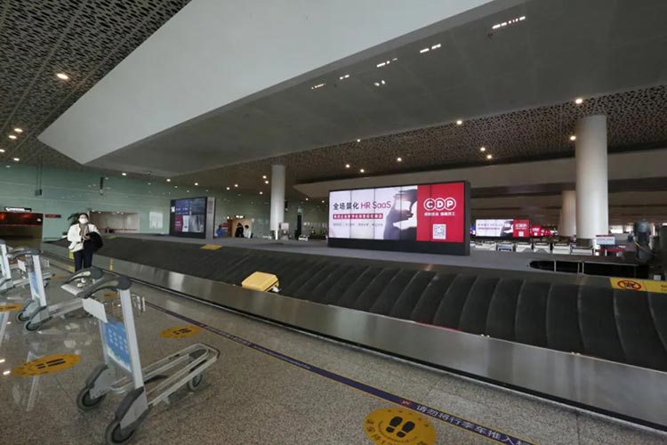 CDP集团深圳机场电子屏广告3