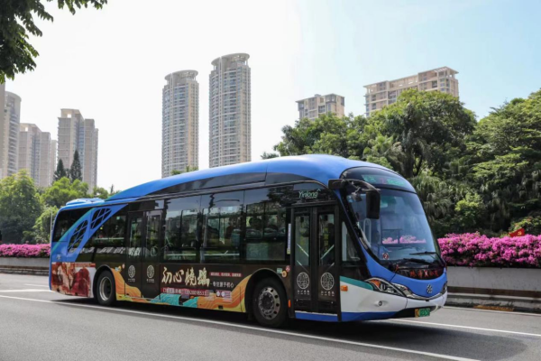 珠海巴士广告车身价格多少钱？珠海公交车广告线路优势餐饮案例