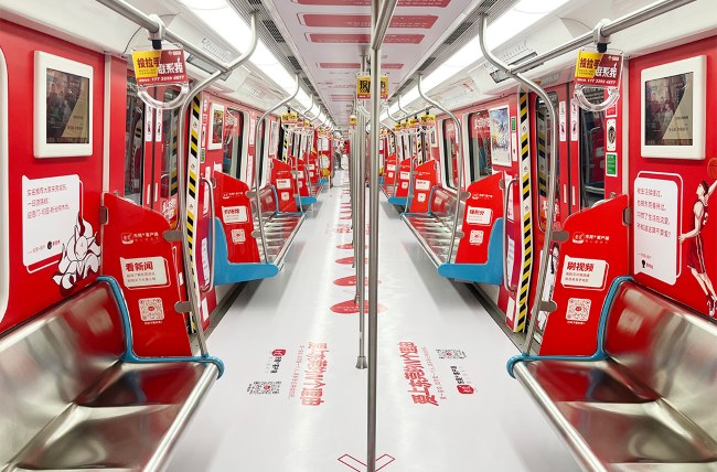东莞地铁全景内包车东莞城市特色案例分享，东莞地铁列车广告价格