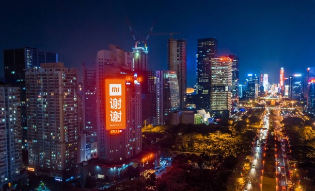 户外广告的发布流程是怎样的？选择户外广告或线上广告哪个好？为什么？