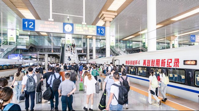 第一户外传媒在户外广告发布有哪些区位优势？在国内广告公司中处于什么位置？