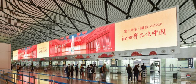 投放户外广告，都说选择深圳第一户外传媒，为什么？