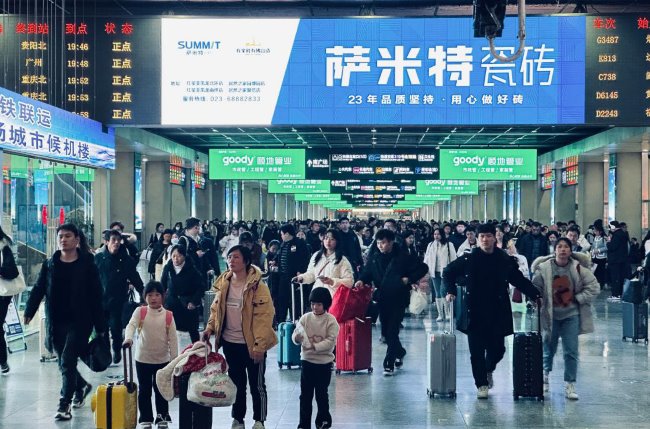 重庆北站广告有什么特点？预算100万左右怎么选择更加合理？或者找哪家专业的广告公司合作比较好？