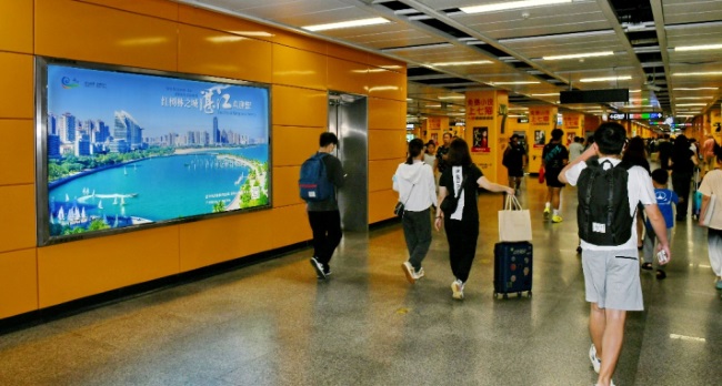 那些知名品牌为什么总是找第一户外传媒合作投放广州地铁广告？