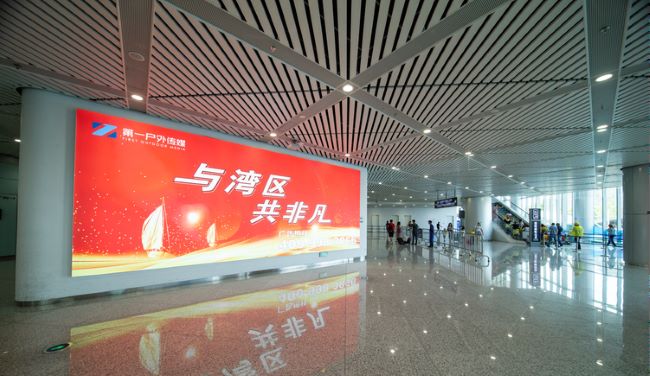 深圳第一户外传媒国庆中秋期间的户外广告上刊情况总结