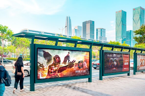 全国候车亭广告案例，院线电影北京候车亭广告，广州候车亭广告，深圳候车亭广告