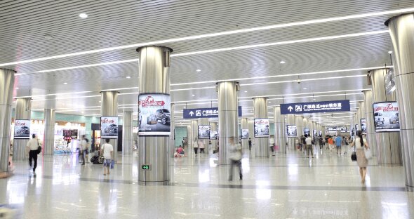 广州东站广告多少钱广告位有哪些？广州东高铁站广告广深和谐号