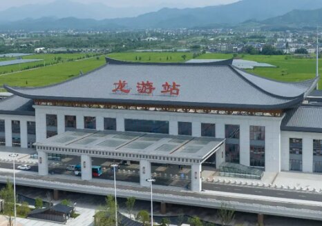 龙游高铁站广告-龙游站广告投放价格-龙游高铁广告公司