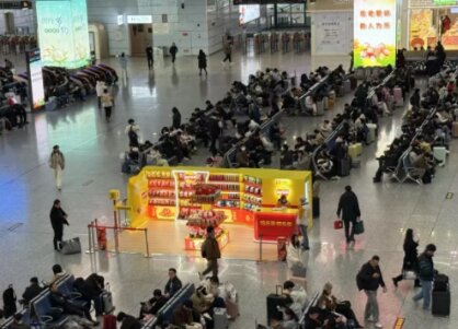 乐事-高铁展位广告