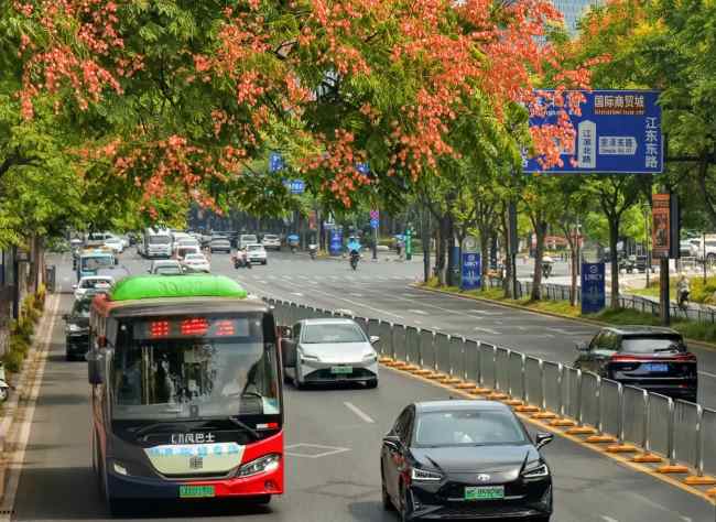 第一户外传媒-义乌路灯杆大牌广告 第一户外传媒-义乌路灯杆大牌广告