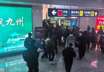 济南机场一层国内到达双通道灯箱套装投放策略