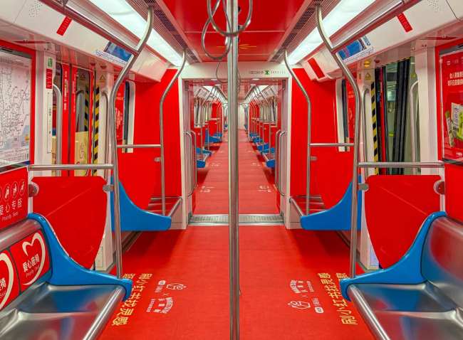 深圳地铁广告-第一户外传媒