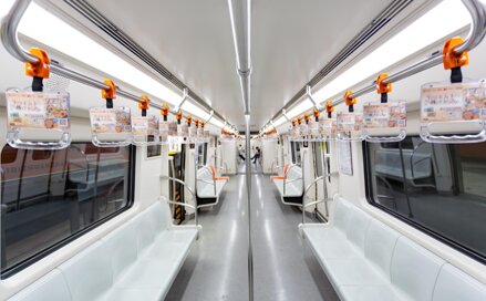 深圳第一户外传媒有限公司-天津地铁列车拉手广告